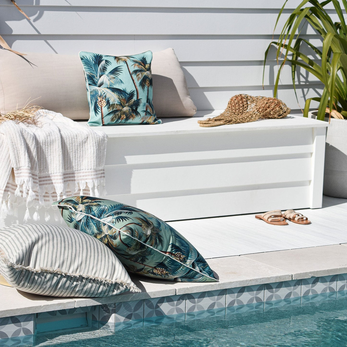 Cushion Cover-With Piping-Palm Trees Lagoon-60cm x 60cm - STripleB