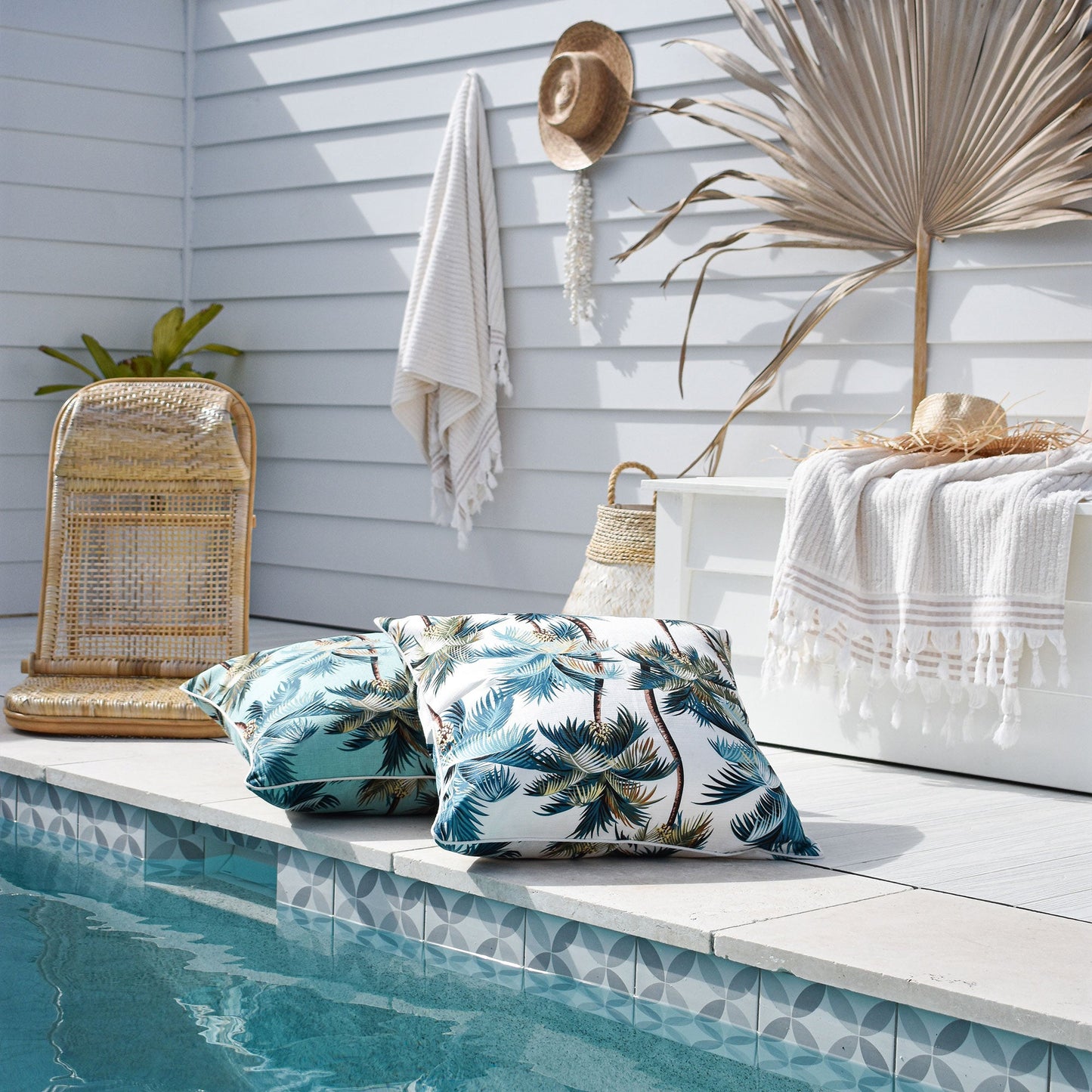Cushion Cover-With Piping-Palm Trees White-60cm x 60cm - STripleB