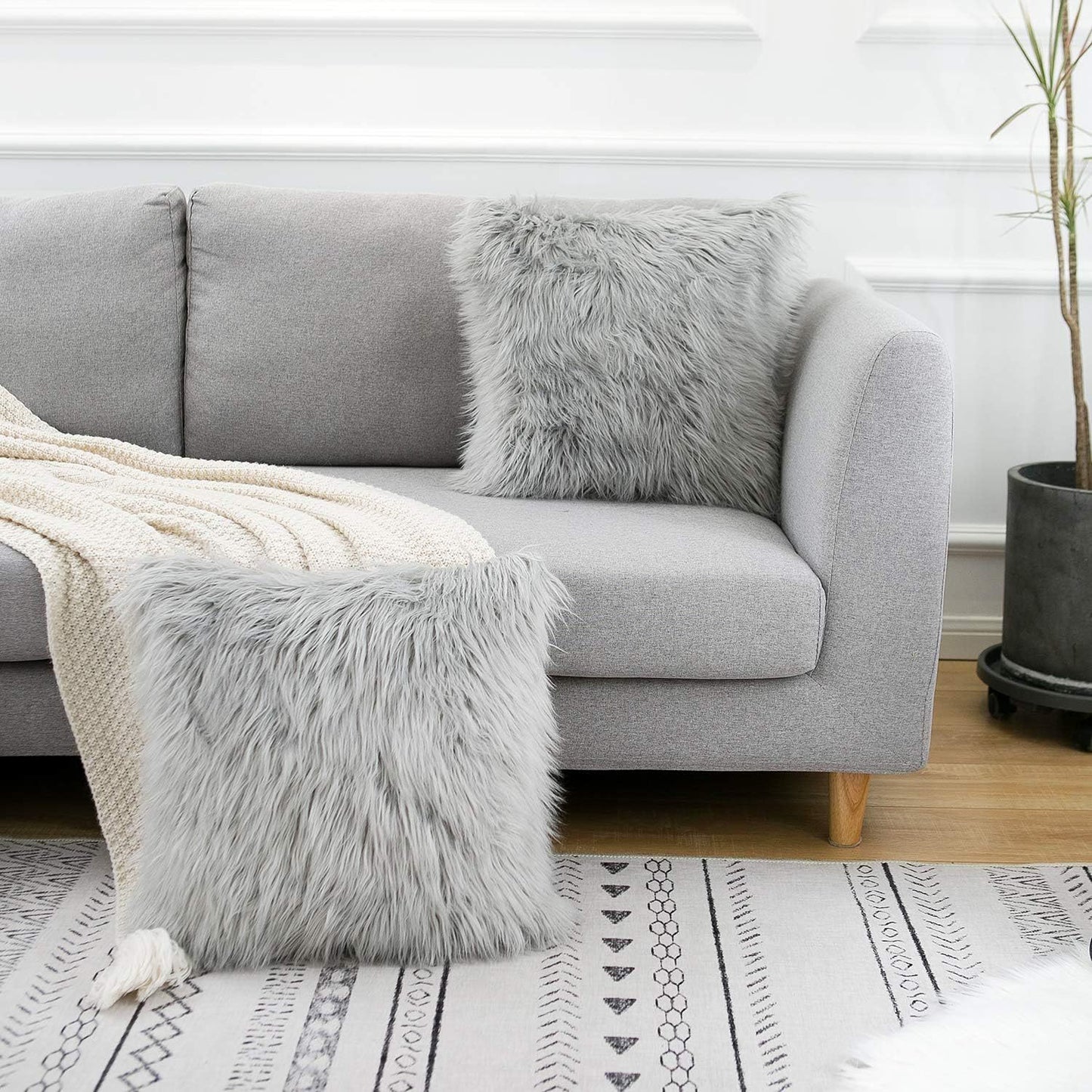 Grey Luxurious Long Faux Fur Cushion Covers - Set of 2, 45x45cm Soft Plush Decorative Pillowcases for Sofa & Bed - STripleB