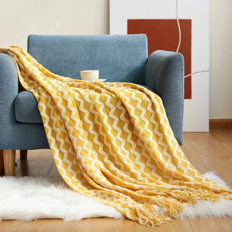 Scandinavian Style Heart Twist Tassel Throw - STripleB