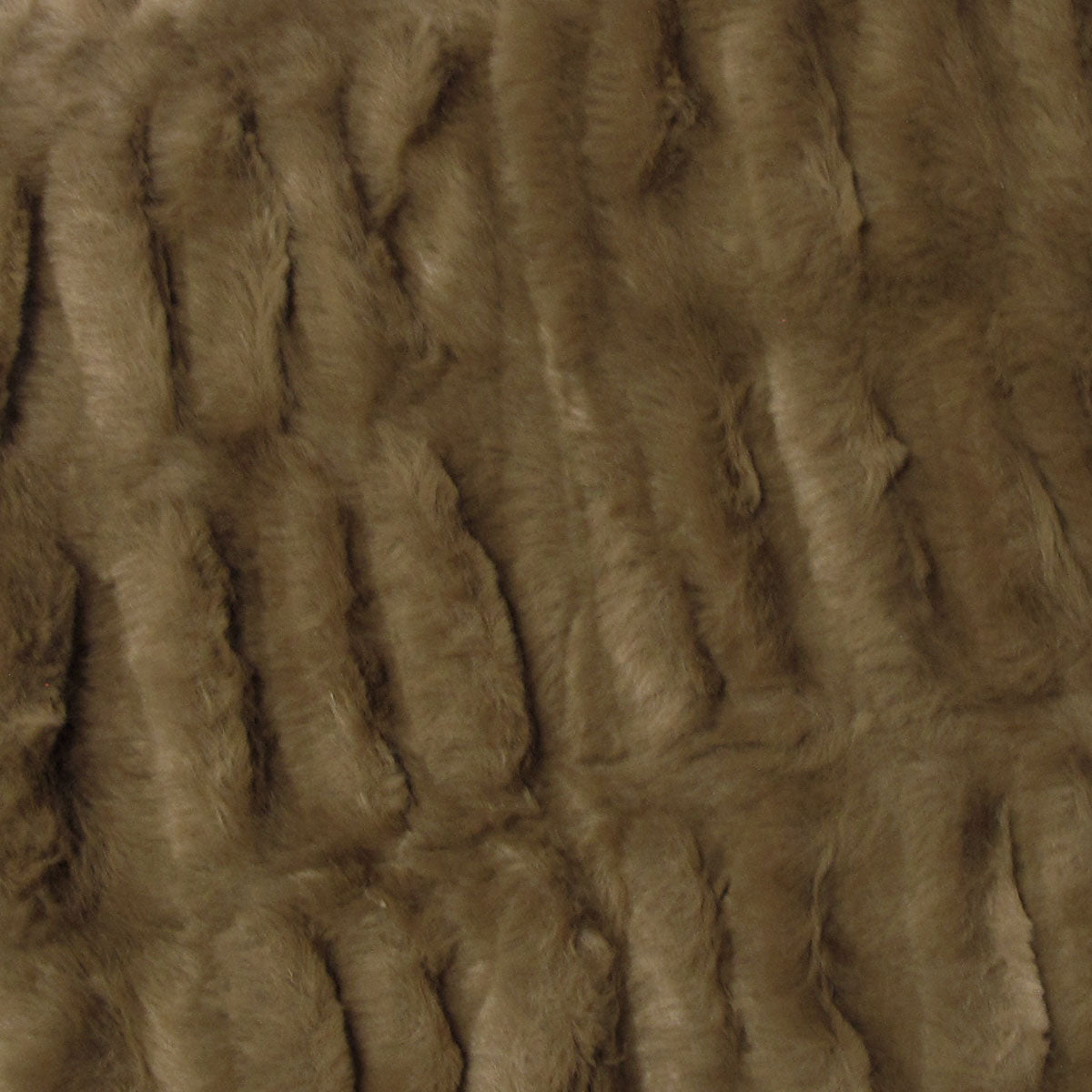 Harper Soft Ruched Pattern Faux Fur Throw Rug 127 x 152 cm - Brown - STripleB