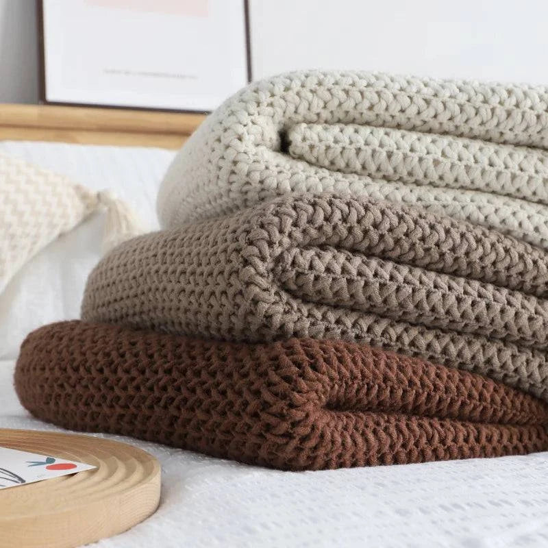 American Knitted Throw Blanket - STripleB