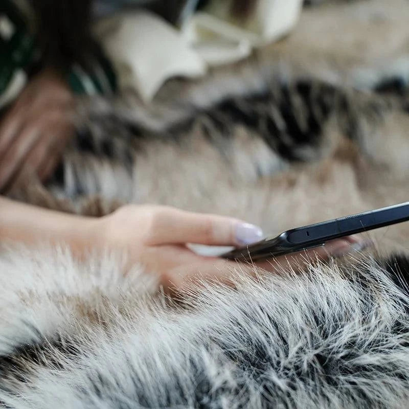 Luxury Faux Fur Winter Warm Blanket - Sofa Throw - STripleB
