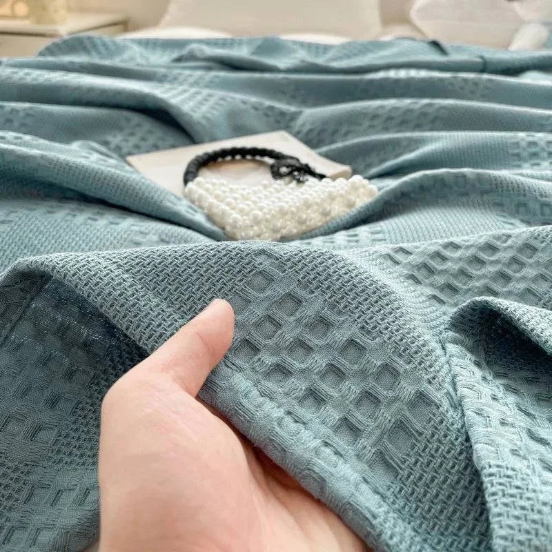 100% Cotton Waffle Throw Blanket - STripleB