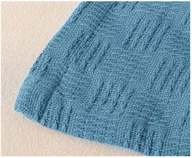 100% Cotton Throw Blanket - STripleB