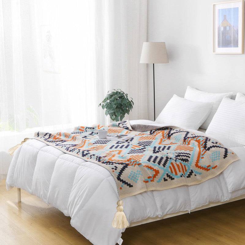 Bohemian Woven Throw Blanket - Soft Decorative Sofa Cover with Tassels - STripleB