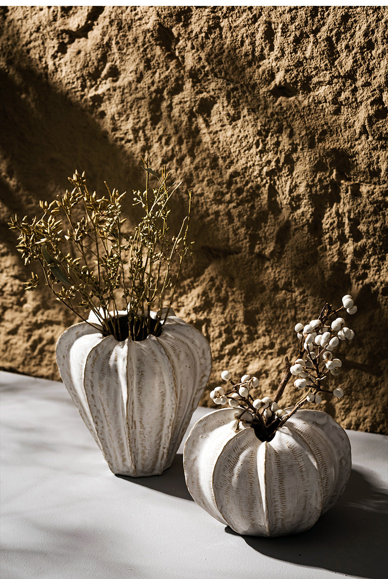 White Ceramic Pumpkin-Shaped Vase - STripleB