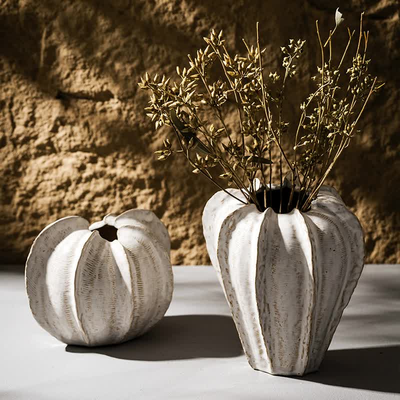 White Ceramic Pumpkin-Shaped Vase - STripleB