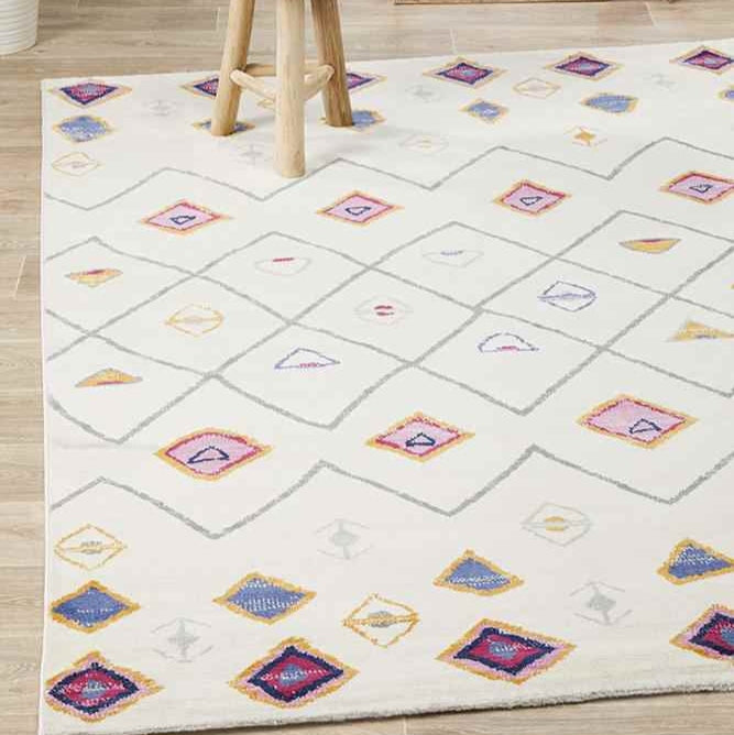 Zanzibar 763 White by Rug Culture - 400X300CM - STripleB