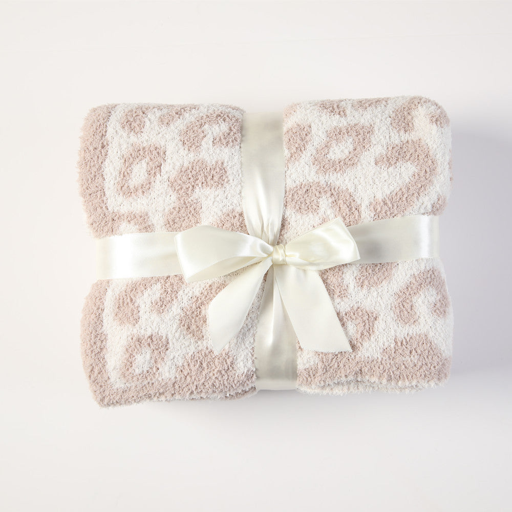 Beige Luxurious Leopard Print Knit Throw Blanket - Ultra-Soft Jacquard Plush for Sofa, Bed & Cozy Comfort (130x150cm) - STripleB