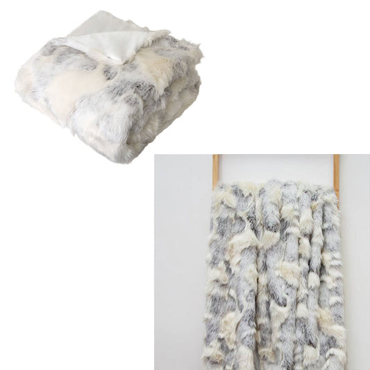 J Elliot Home - Arctic Luxury Faux Fur Throw - 130 x 160cm - STripleB