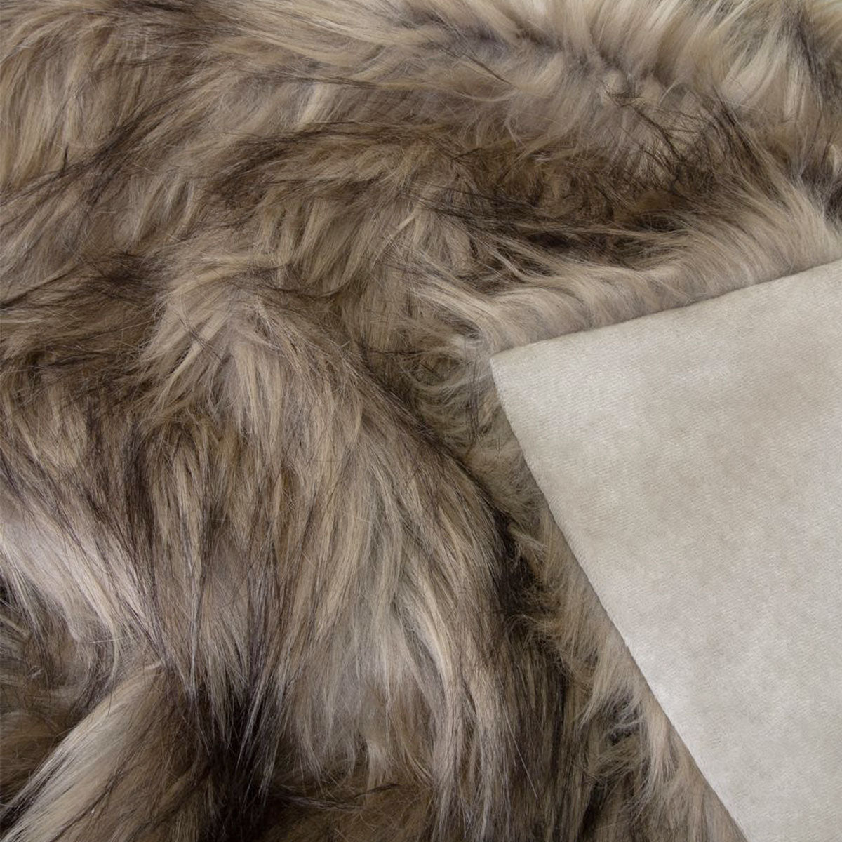J Elliot Home Elk Luxury Faux Fur Throw 130 x 160cm - STripleB