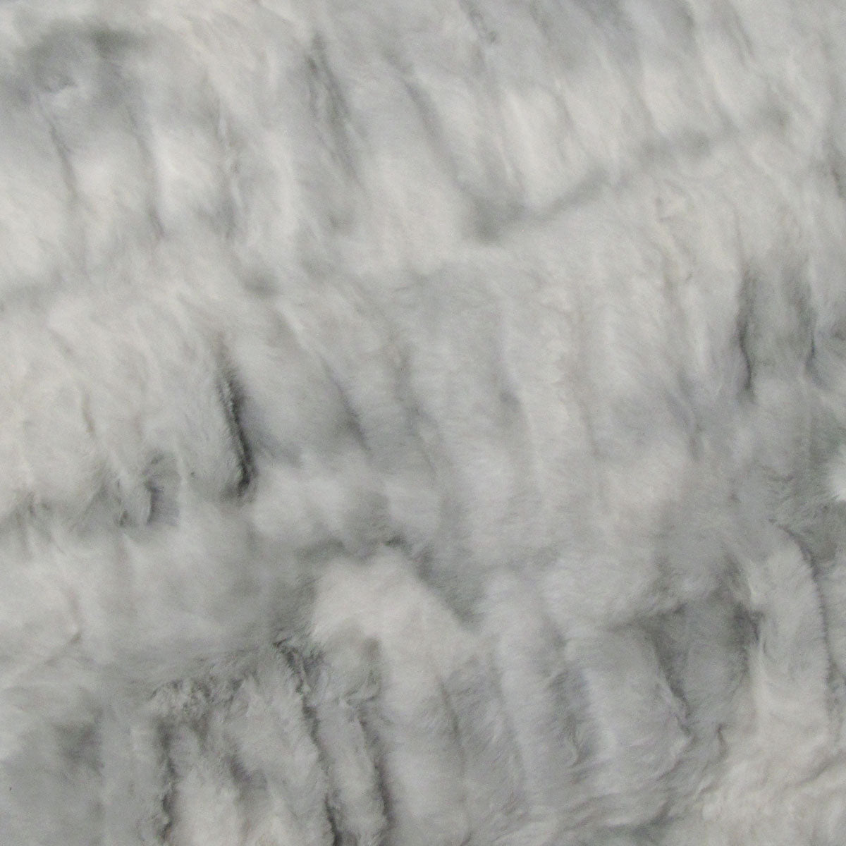Meadow Soft Faux Fur Throw Rug 127 x 152 cm Arctic Fox - STripleB
