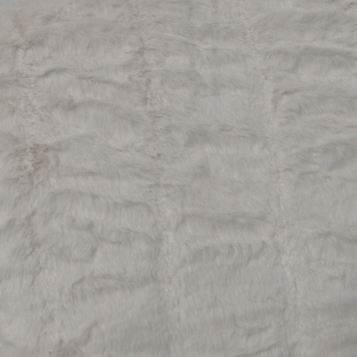 Meadow Soft Faux Fur Throw Rug 127 x 152 cm Off - White - STripleB