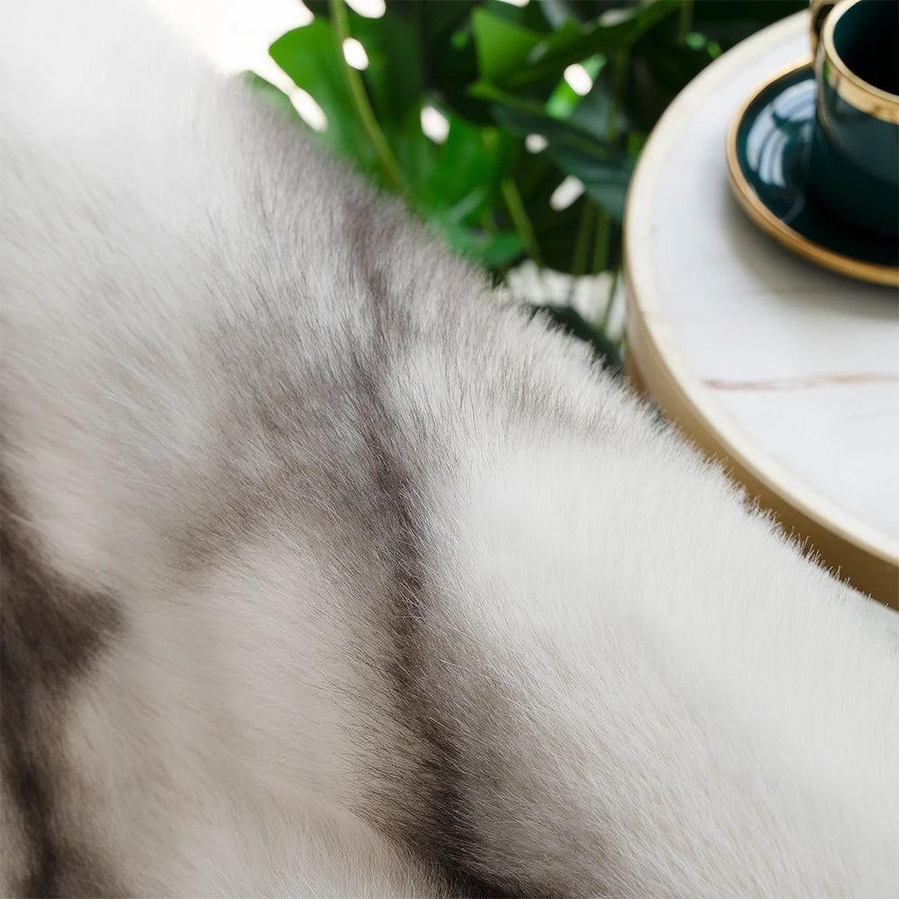 Luxury Faux Fur Blanket - High-End Fox Fur Bed & Sofa Throw - STripleB 