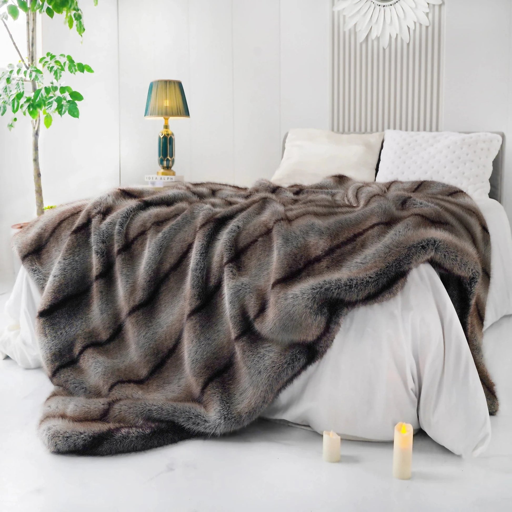 Luxury Faux Fur Blanket - High-End Fox Fur Bed & Sofa Throw - STripleB 