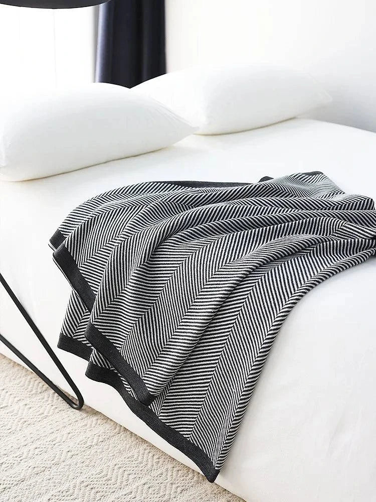 Nordic Knitted Blanket Throw - STripleB 