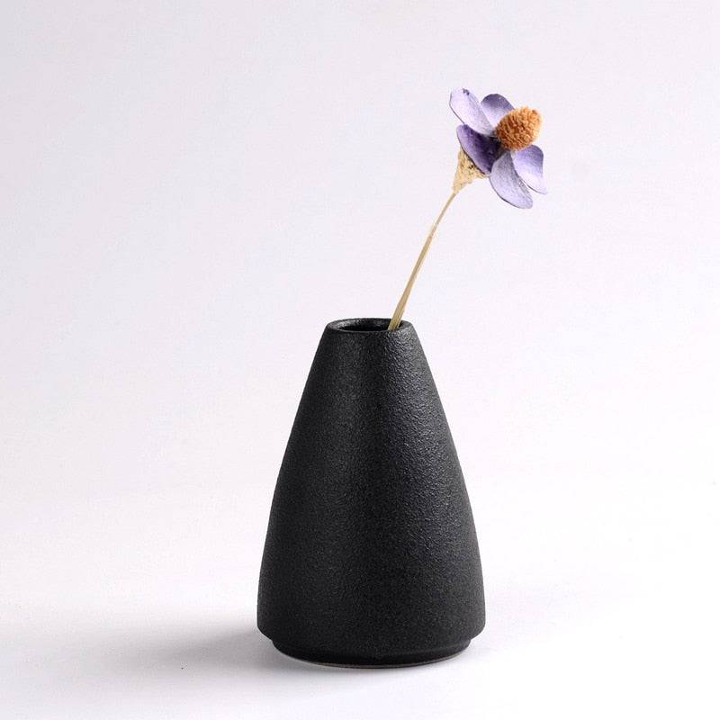 Black Ceramic Vase - STripleB 