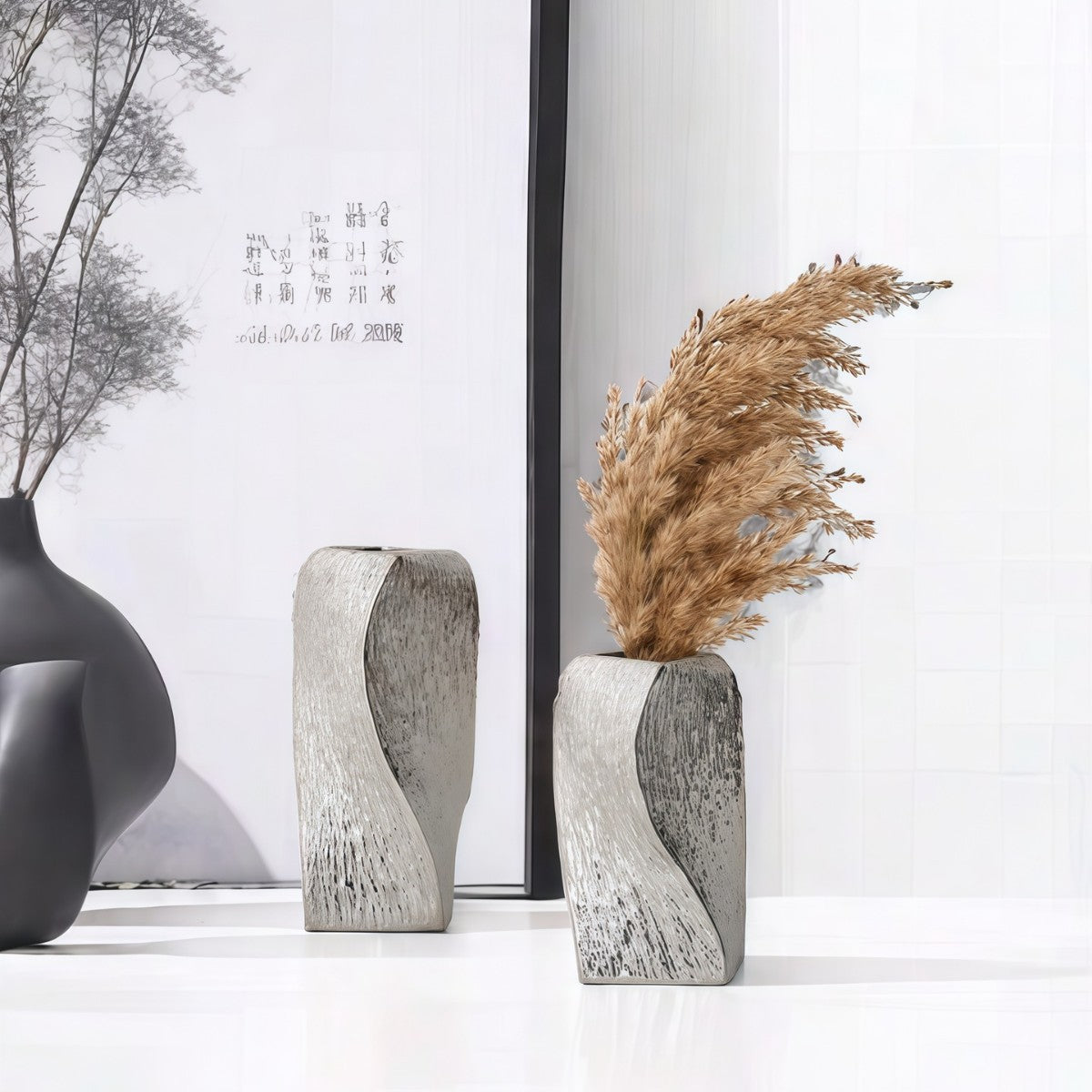 Silver Abstract Twisted Ceramic Vase - Artistic Minimalist Flower Holder for Home Decor (20x10x10cm) - STripleB