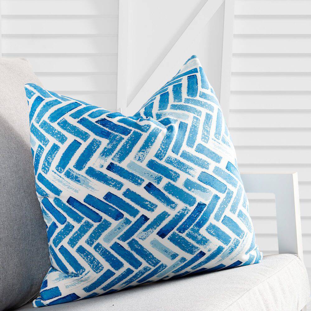 Alfresco Charm Square Cushion - STripleB 