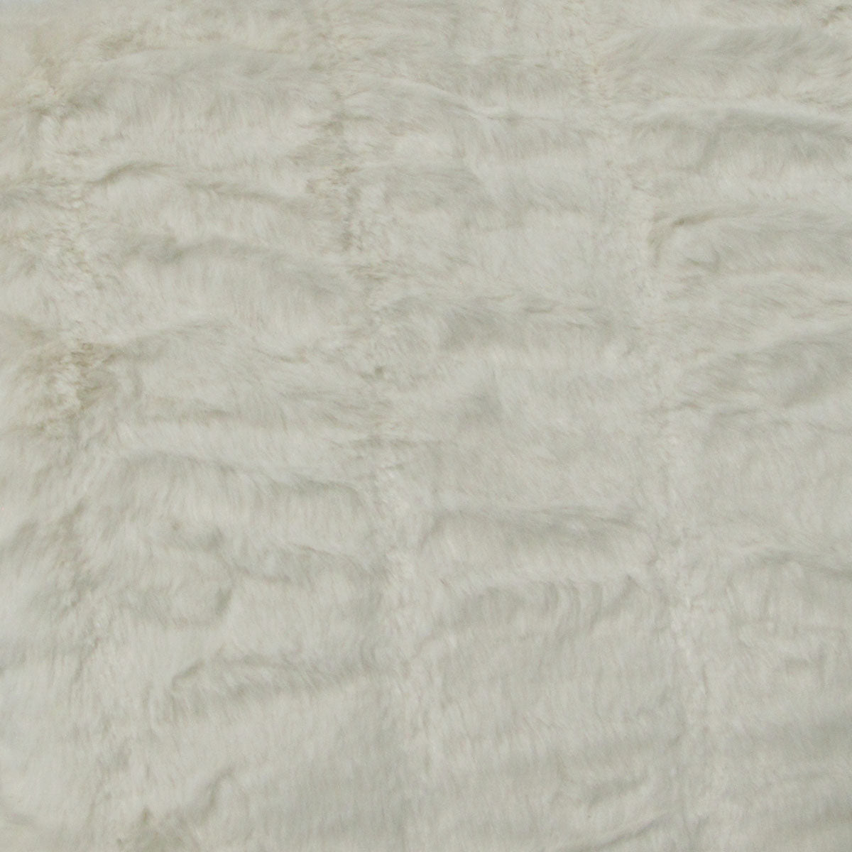 Harper Soft Ruched Pattern Faux Fur Throw Rug 127 x 152 cm - Ivory - STripleB 