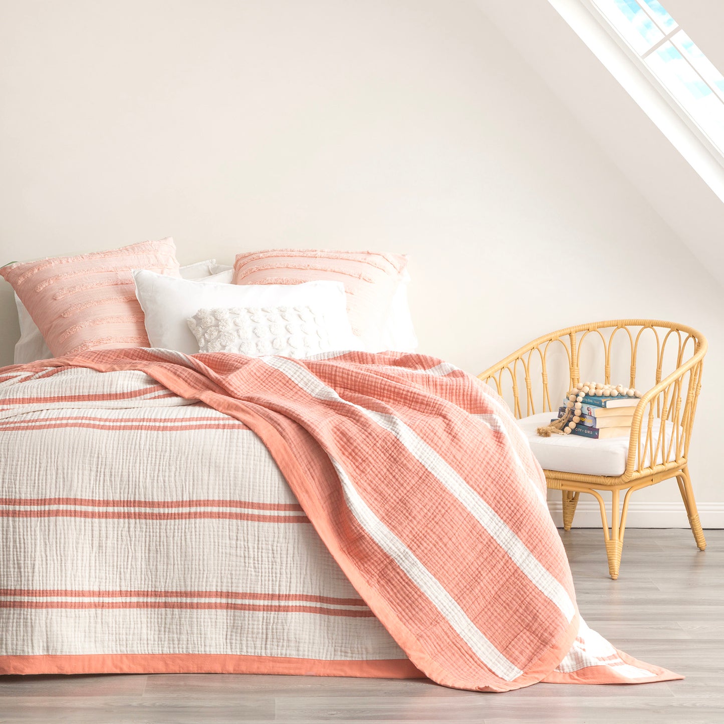 Washed Cotton Yarn Dyed Textured Blanket by Renee Taylor - Queen/King - STripleB